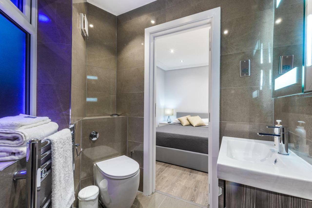 Ta House Hotell Edgware Eksteriør bilde